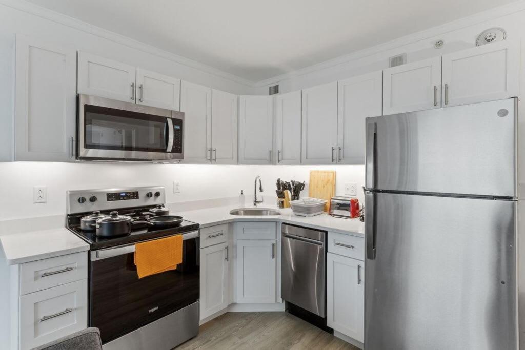 Beachfront 2Br 3Ba Condo By Cozysuites Atlantic Stadt Exterior foto